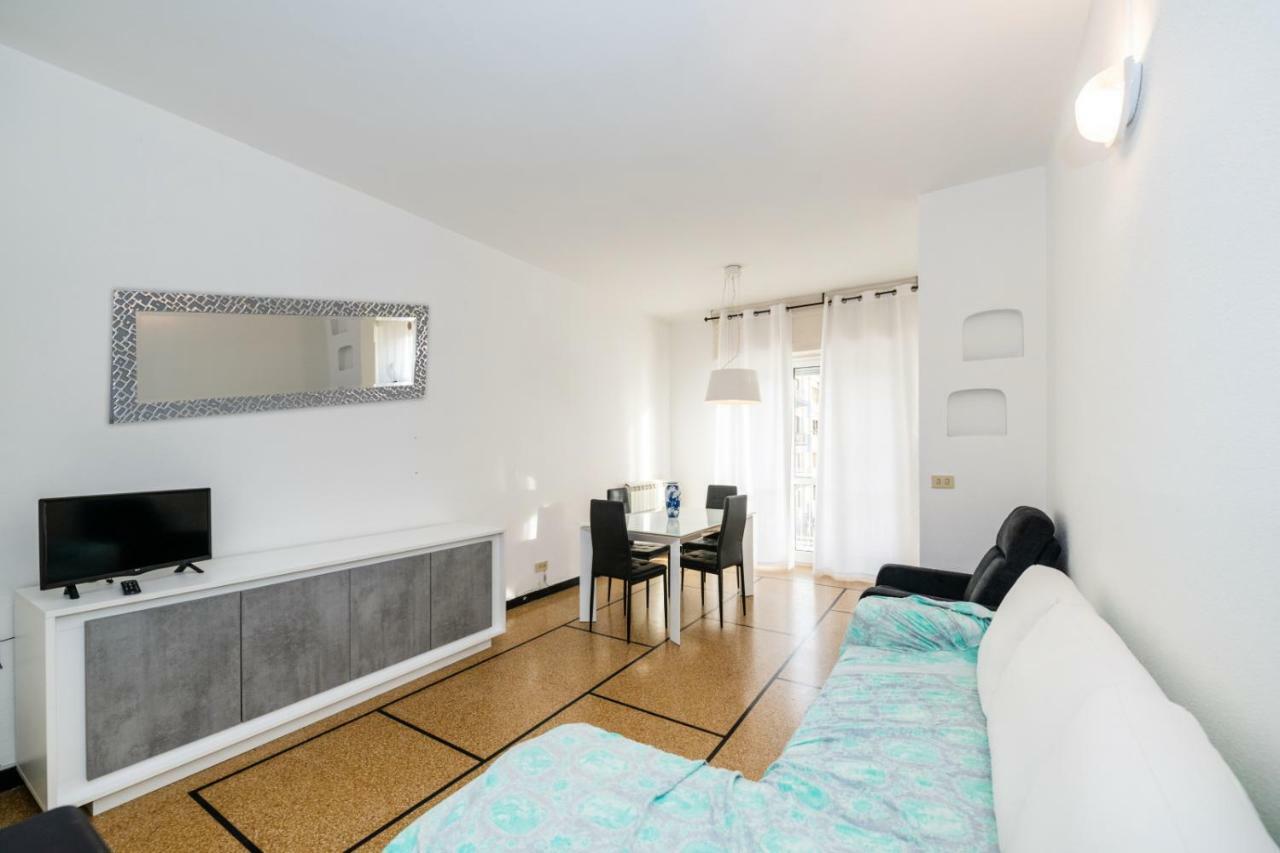 Finalmarina Centro 2 Apartman Finale Ligure Kültér fotó