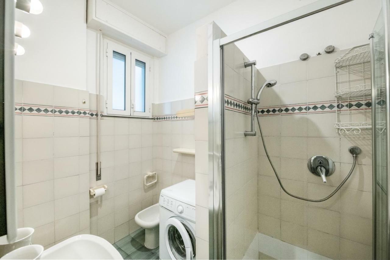Finalmarina Centro 2 Apartman Finale Ligure Kültér fotó